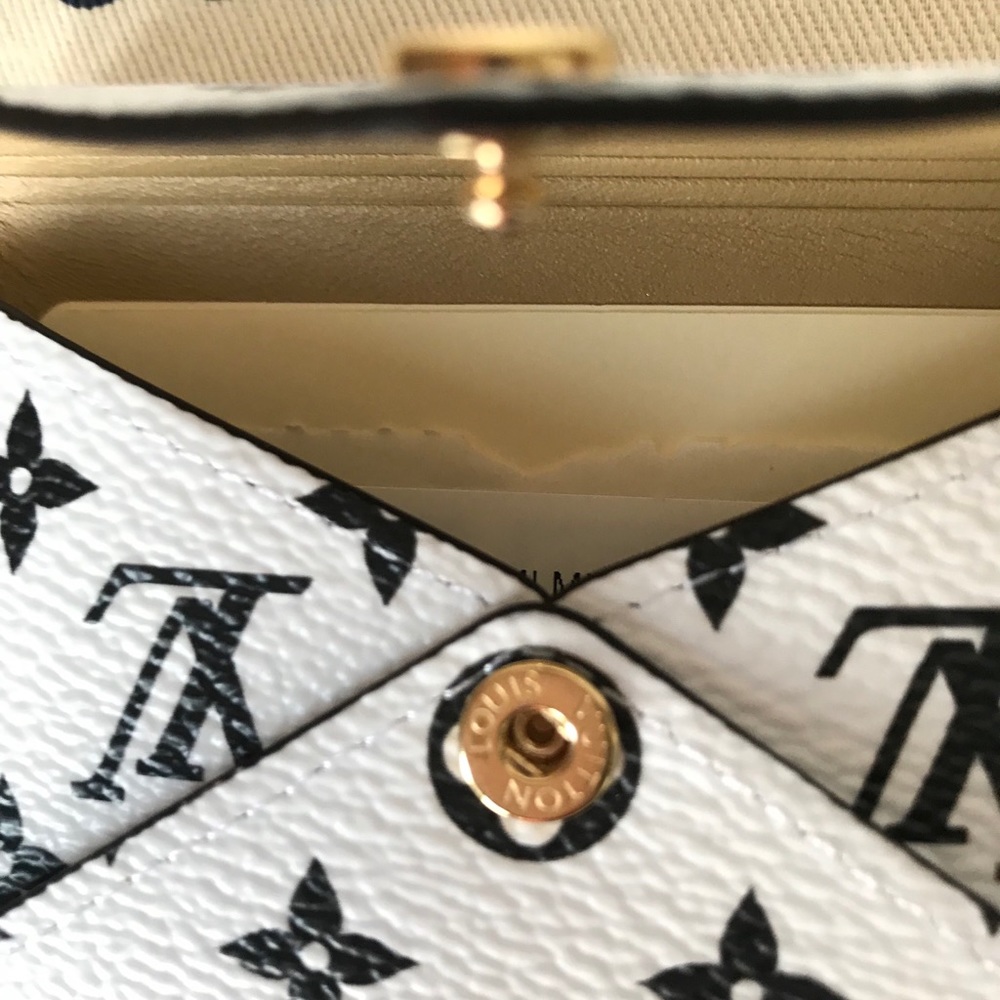 ❌SOLD❌Louis Vuitton Giant Collection Kirigami - Picture 4 of 5